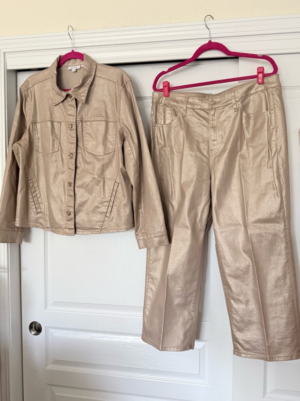 Metallic Beige Women's Jacket and Pants Set